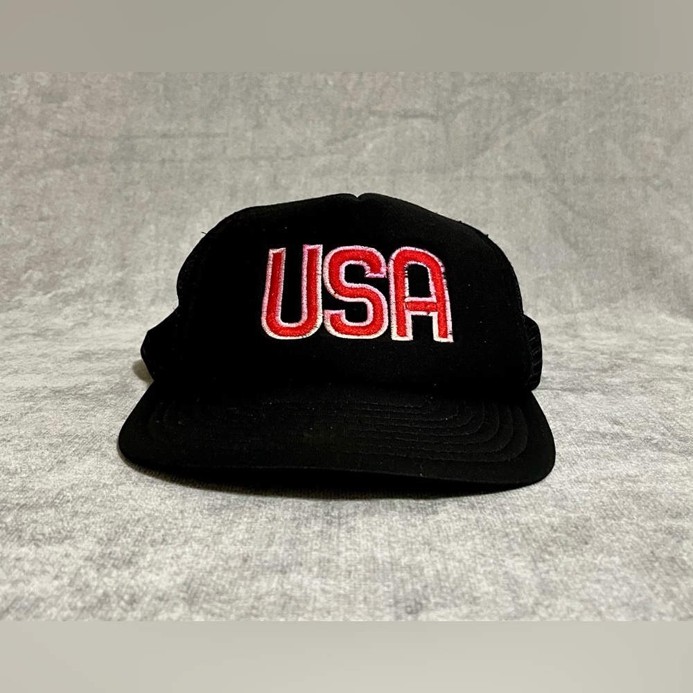 Black USA Embroidered Trucker Hat - Classic Men’s Cap Vintage - Picture 6 of 10